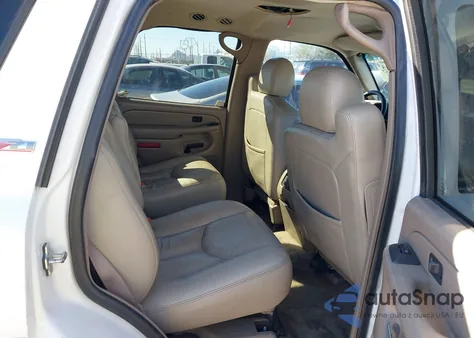 2006 Chevrolet Tahoe Z71 из США, поврежденный, VIN 1GNEC13T16R112083